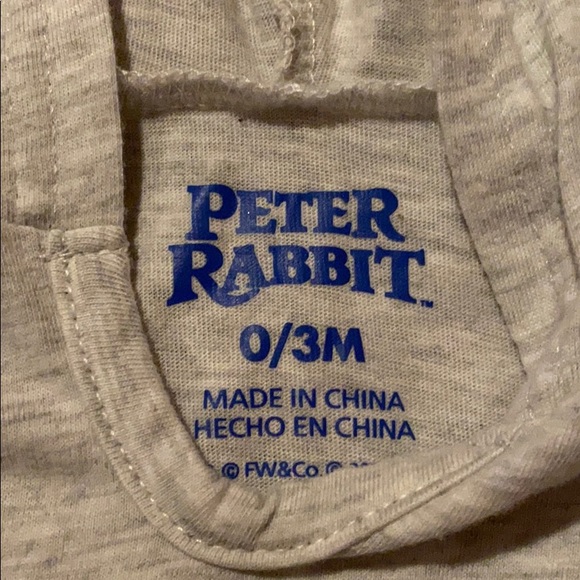 Peter rabbit onesie🐰 - Picture 4 of 5